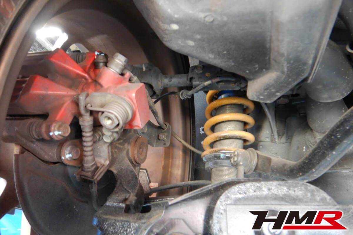 レイズCE28 17AW ブレンボキャリパー 社外車高調 無限マフラーを装備