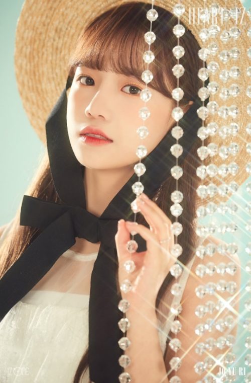 チョ・ユリ(IZ*ONE) 最新ニュース ＆ プロフィール - K-POPアイドルの