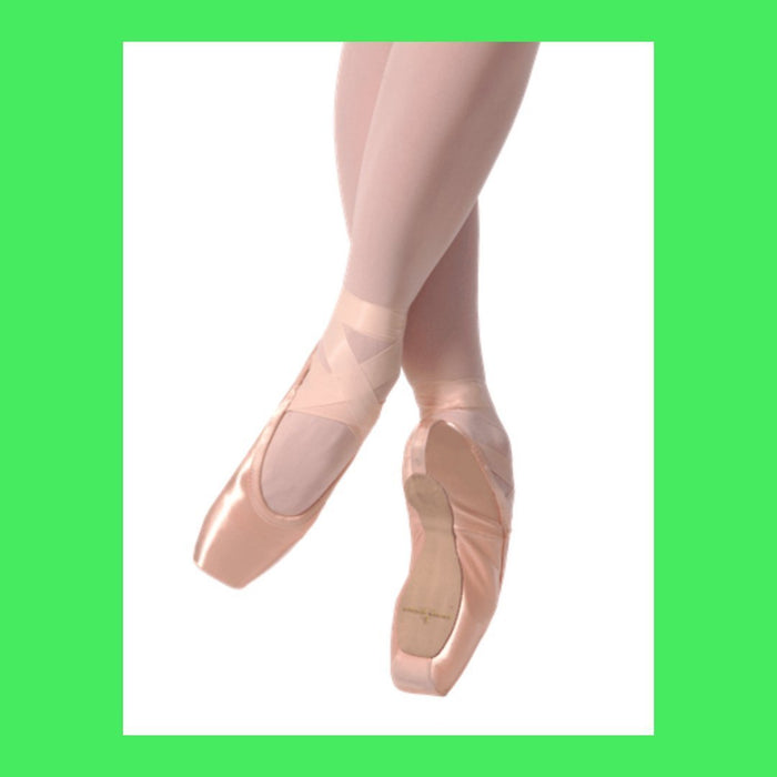 Gaynor Minden Sculpted Fit Pointe Shoe - Medium - DeepVamp/LowHeel
