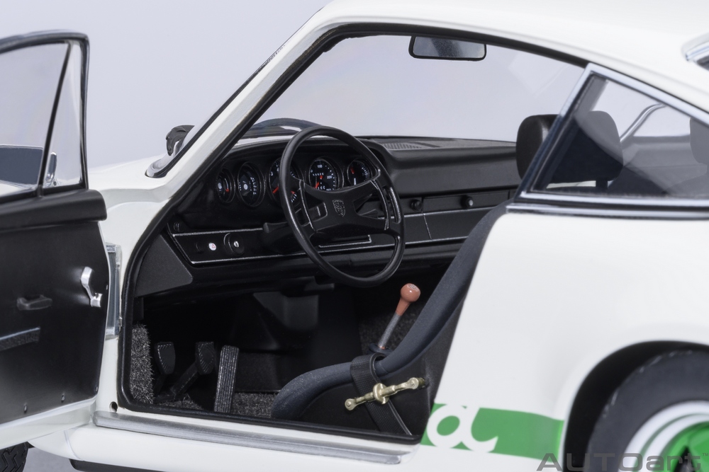 オートアート 1/18 ポルシェ 911 カレラ 2.7 RS グリーンストライプ