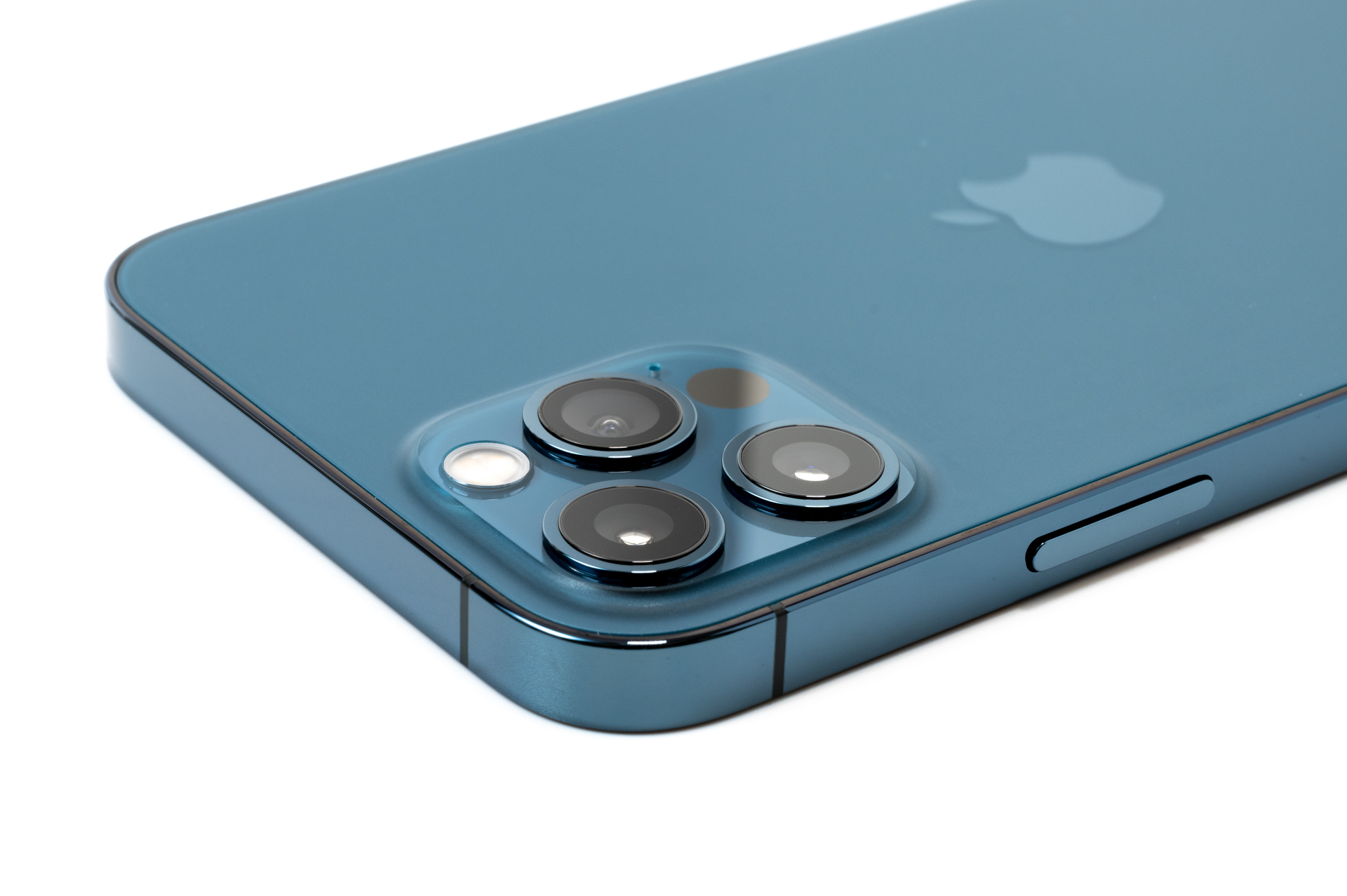 iPhone 12 Pro パシフィックブルー 開封＆外観レビュー | でこにく
