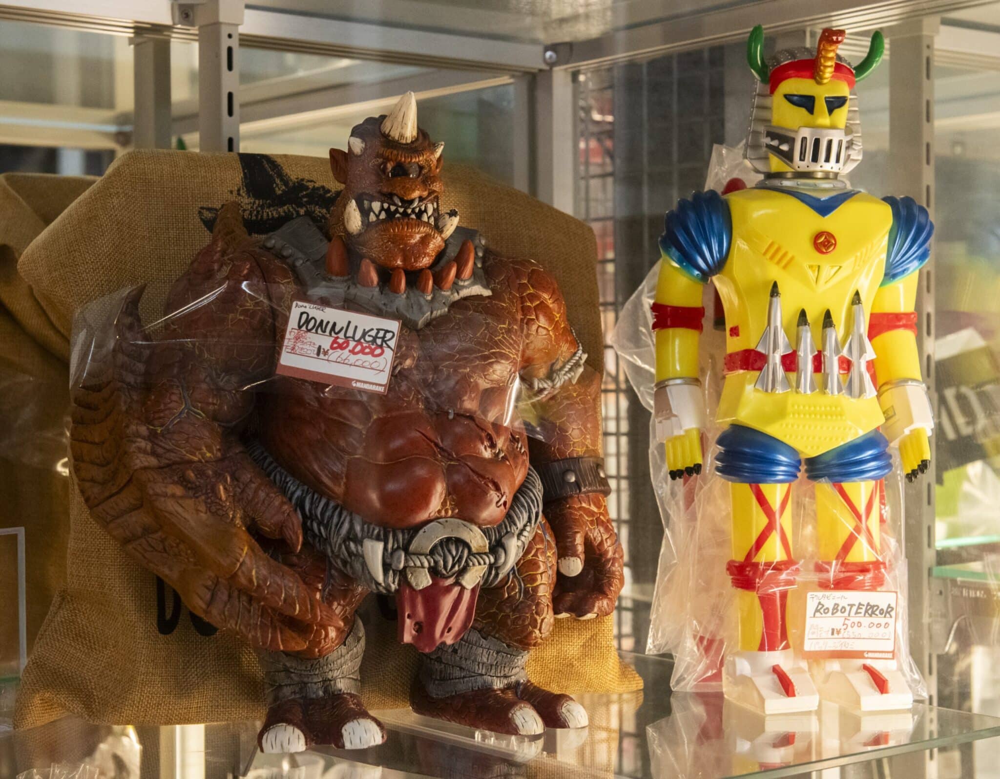 インディーズからヴィンテージまで 世界が注目する日本の「ソフビ