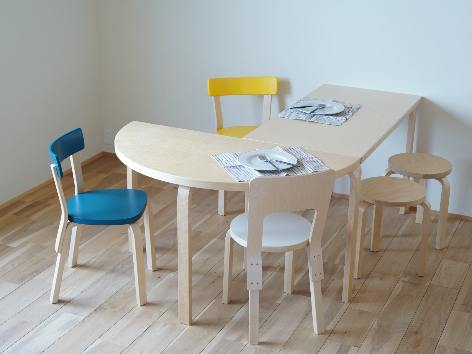 artek (アルテック) テーブル 95 W120×D60×H72cm 半円形 / ホワイト