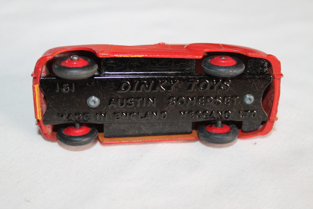 Dinky Toys 161 Austin Somerset - Diecast