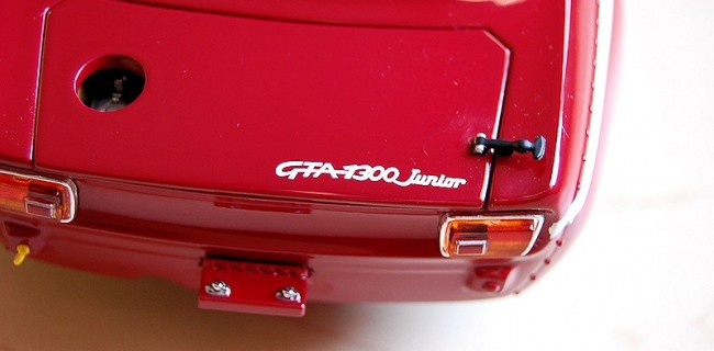 REVIEW: Minichamps Alfa Romeo GTA 1300 Junior • DiecastSociety.com