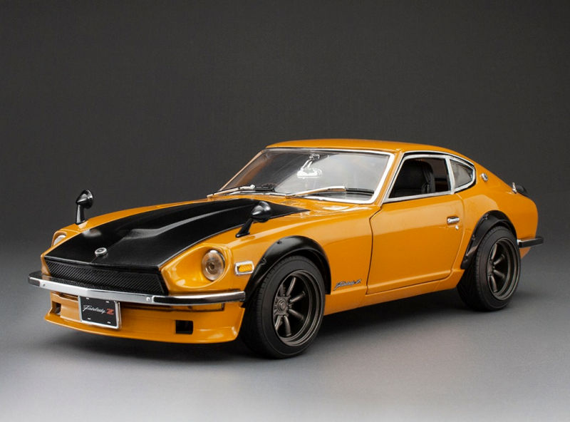 Sun Star 1972 Fairlady Z (S30) RHD - Midnight Blue (UPDATE