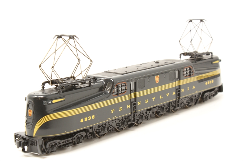 Kato 137-2001 GG1 4935 of the Pennsylvania Railroad - Hattons