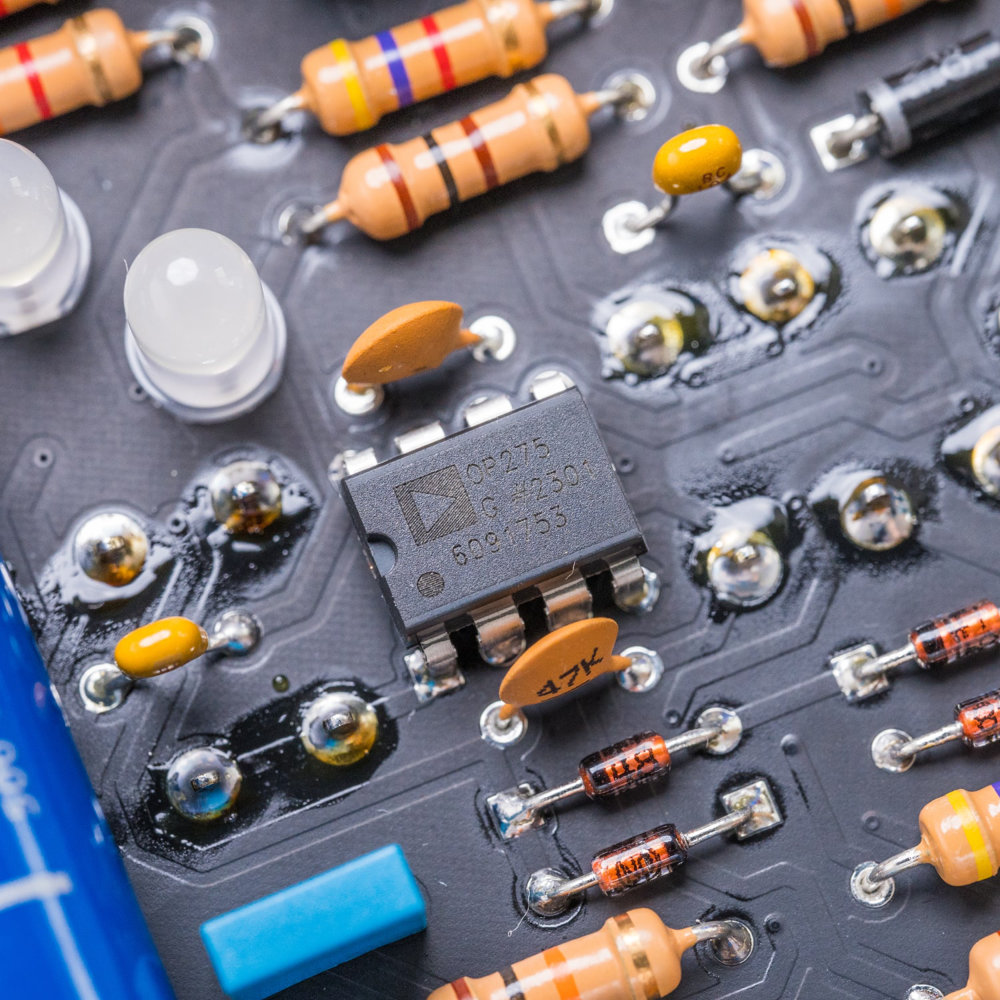 KarDiaN 6周年記念ペダル「NITROGLYCERIN M6」が限定で発売!