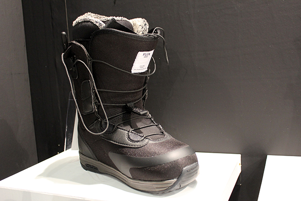 CROSSFIVE改めFLUXからブーツがリリース！ | 日本一わかりやすい