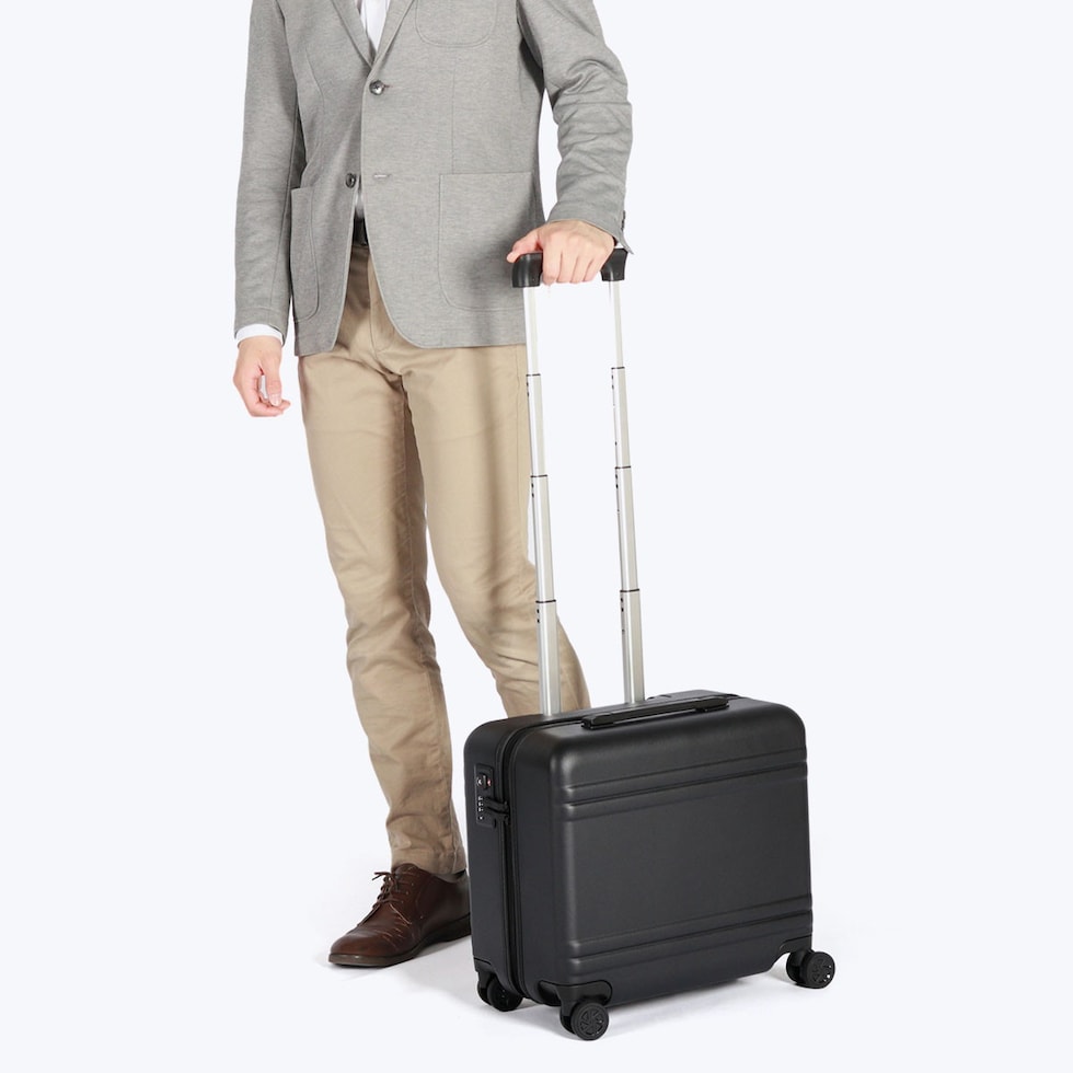 ZERO HALLIBURTON ゼロハリバートン スーツケース 【正規品10年保証