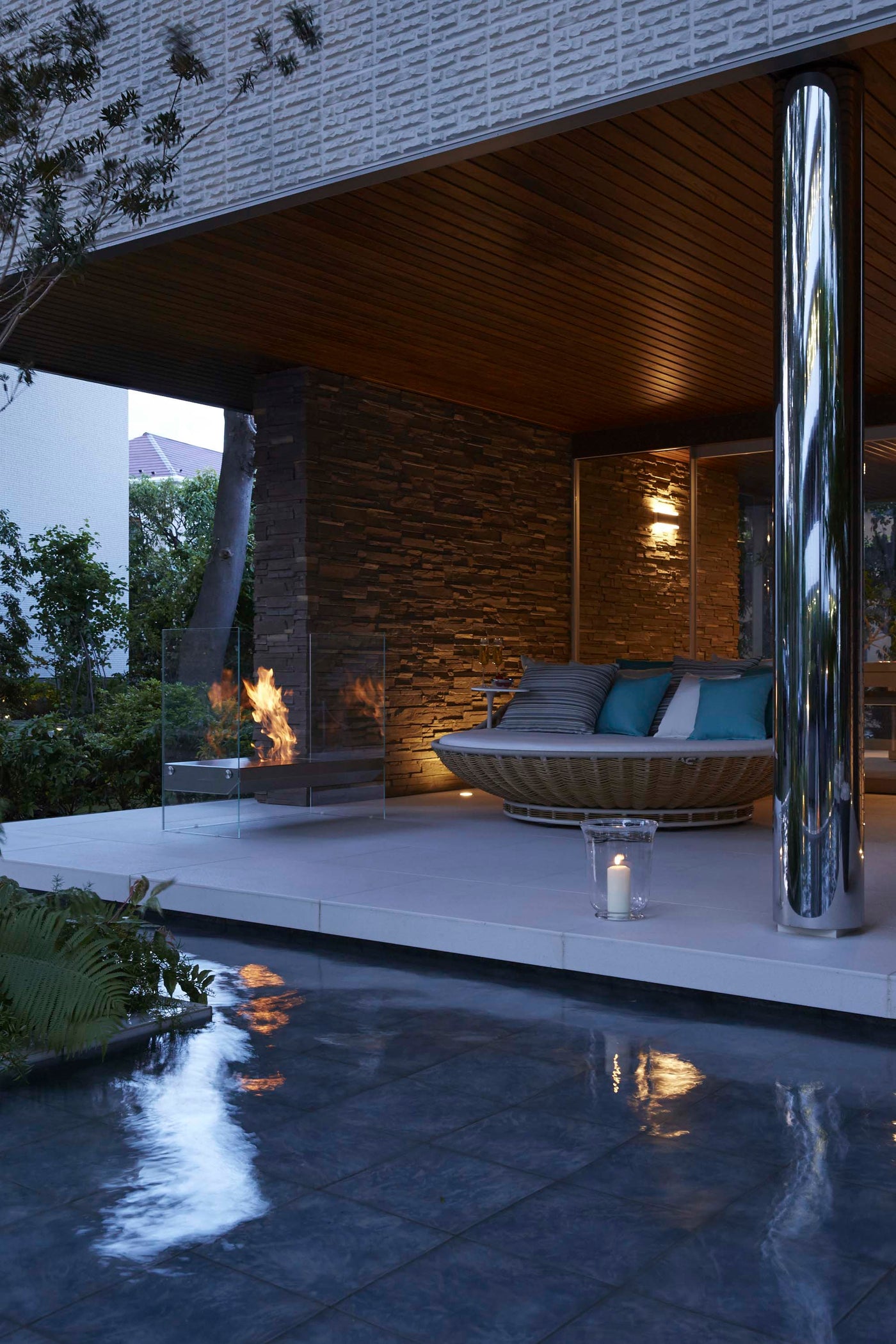 ESF.IGLOO-__4_1400x.jpg?v=