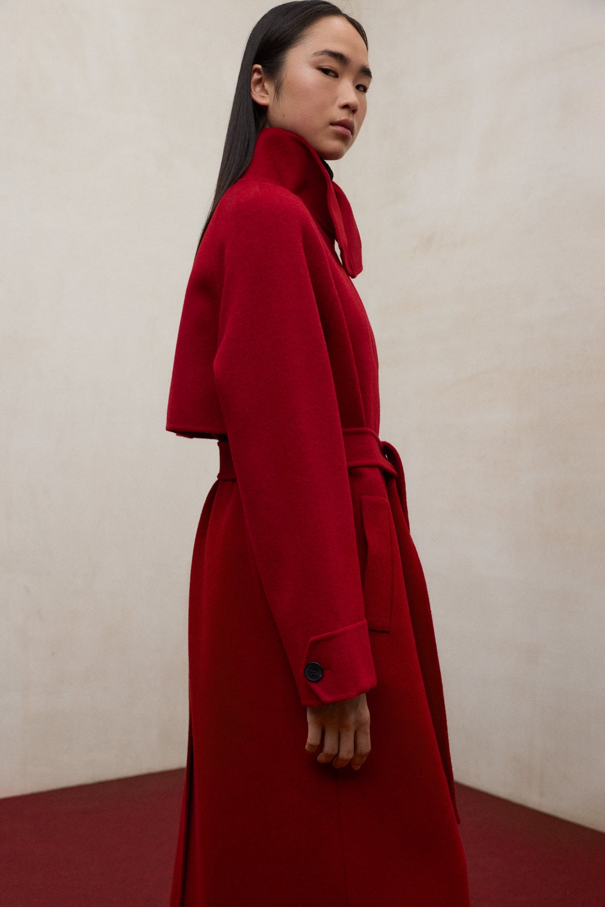RED LORA COAT FOR WOMEN | ECOALF
