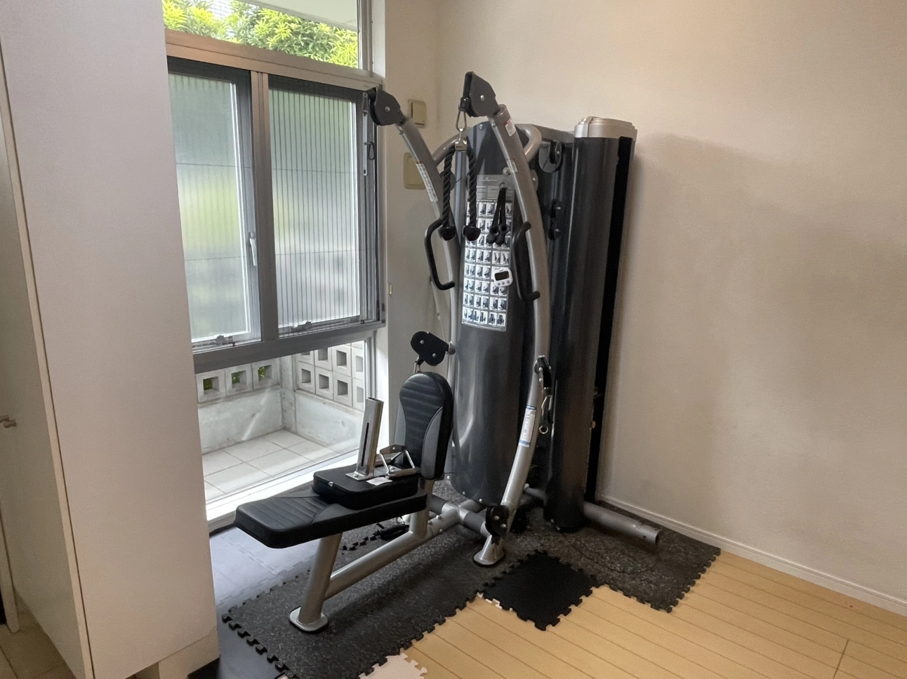 タフスタッフの買取・査定 | 出張買取・宅配買取リサイクルショップ