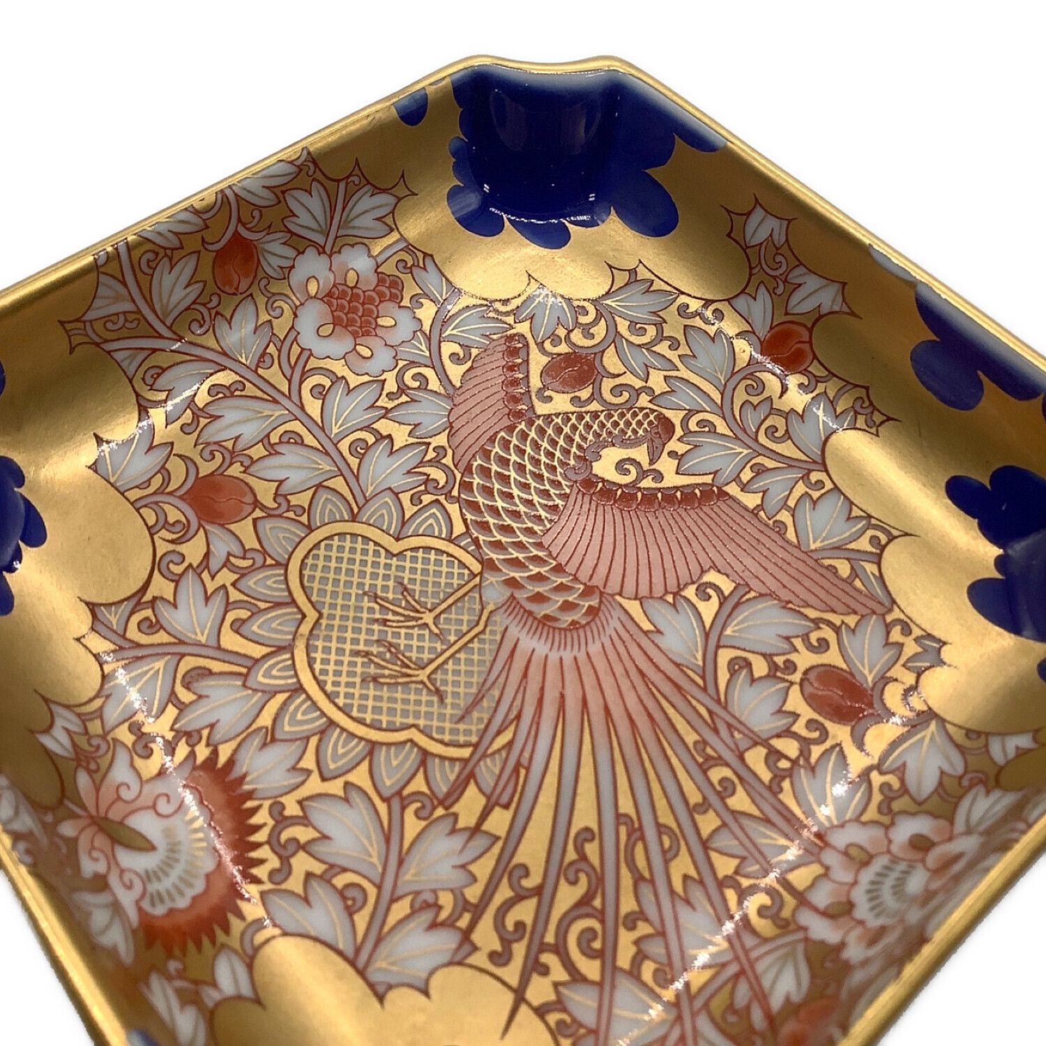 深川製磁 (フカガワセイジ) 飾り皿 金彩 染錦鳳凰唐草｜トレファクONLINE