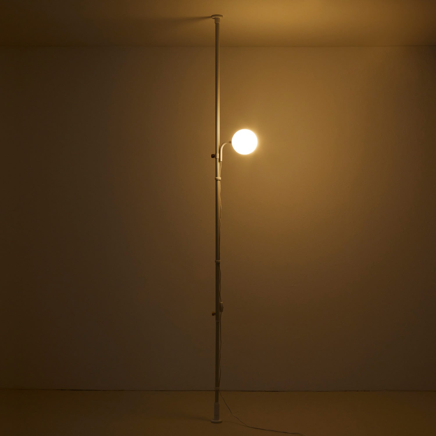 Ball Lamp White 縦・横取付 D-BA-WH｜平安伸銅工業オンラインショップ