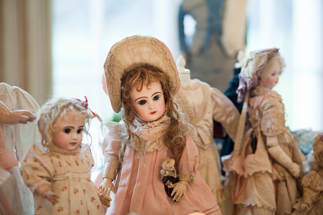 アンティークドールの世界 ～多くの人々を魅了したビスク・ドール