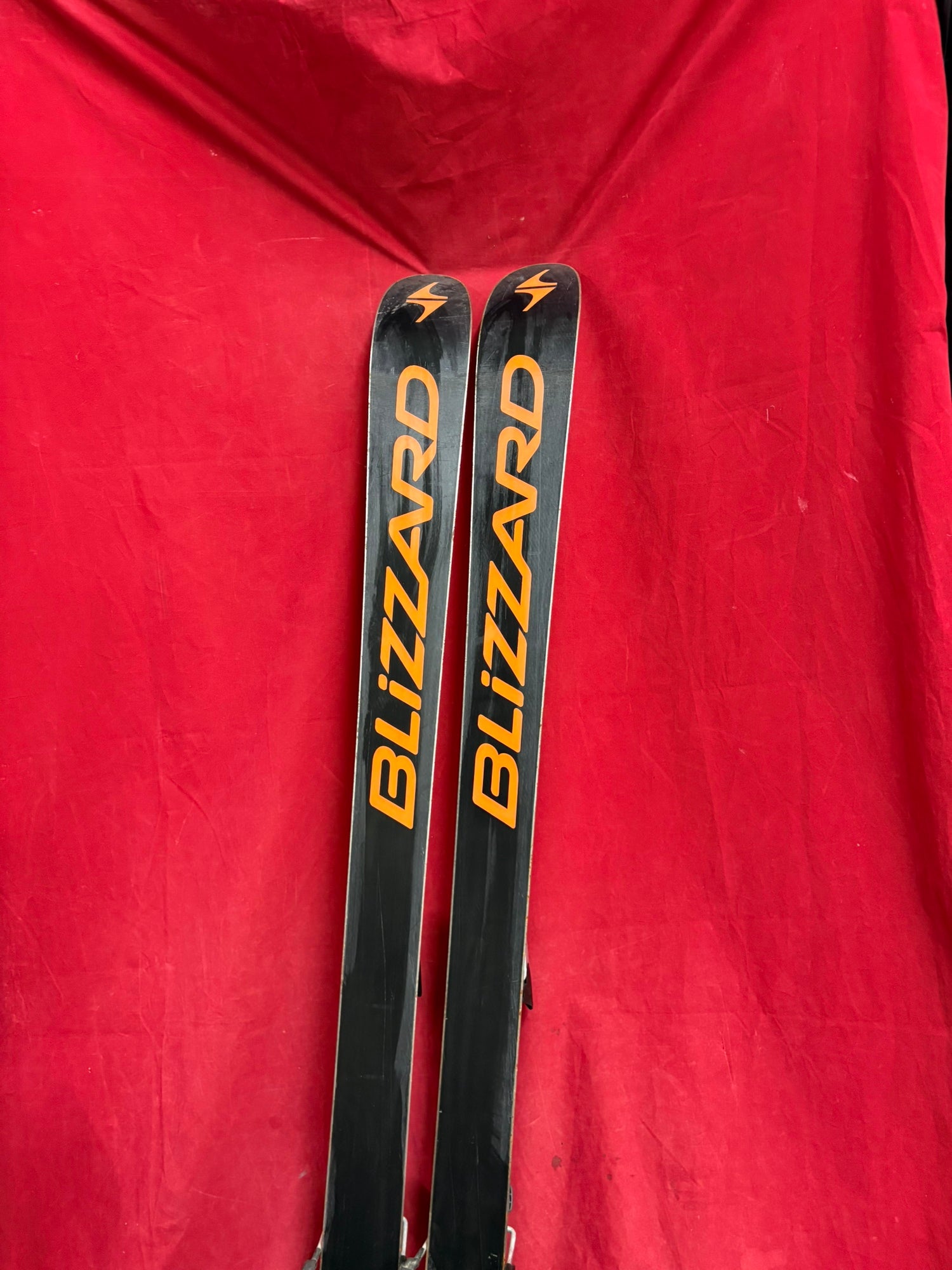 Skis: Blizzard Titan Nine skis, 181cm. Bindings: marker, binding