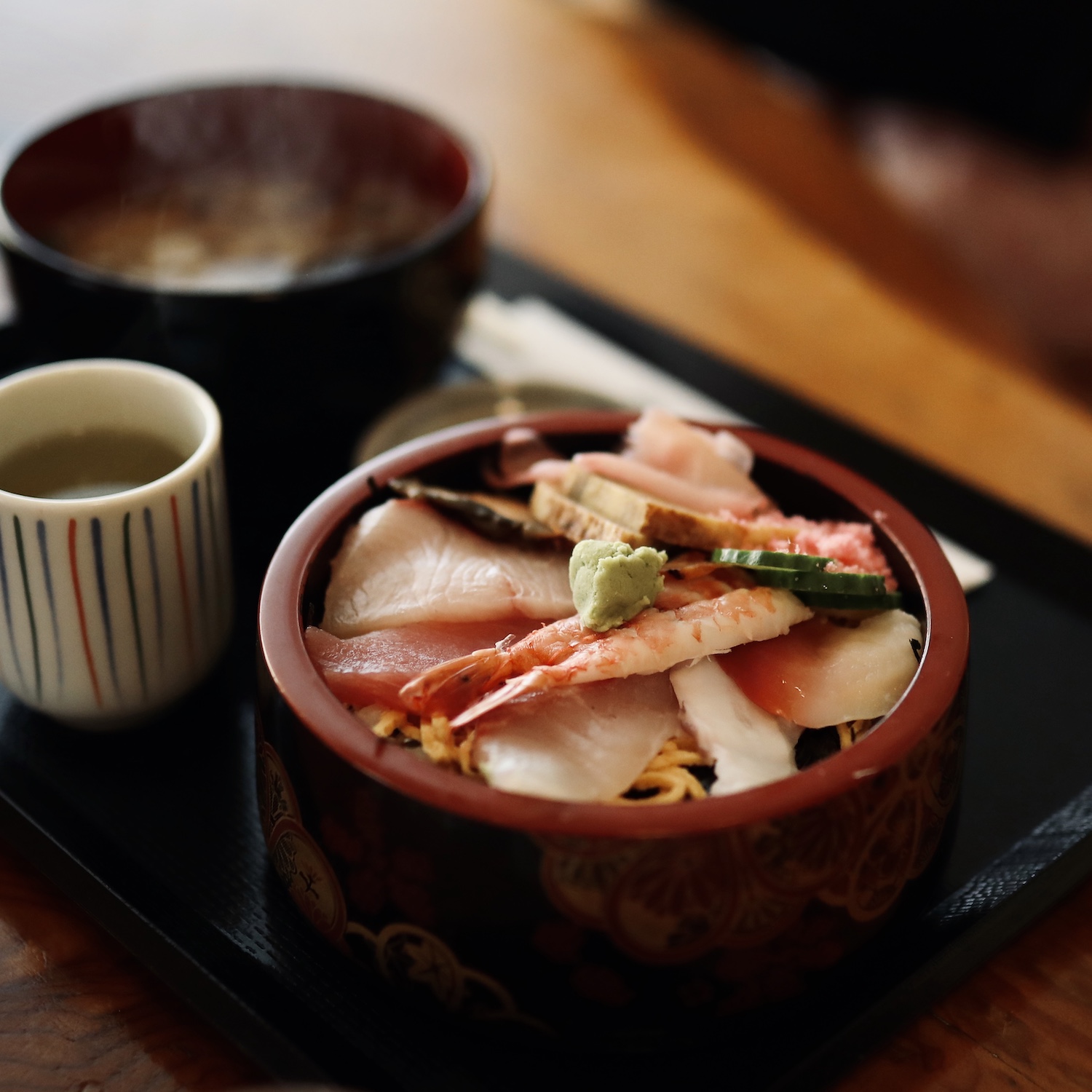 活魚レストラン藤（ふじ）｜この海鮮丼は食べなきゃ損！高知東部・芸