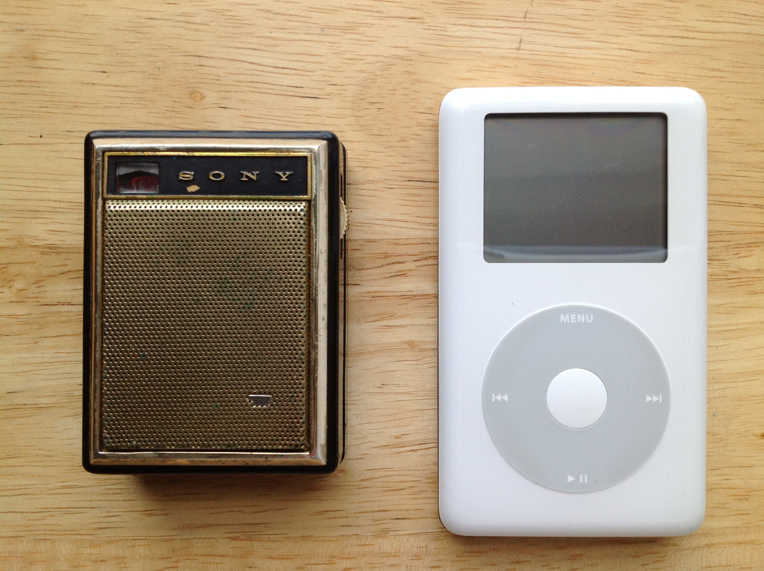 Sony TR-730 | Electric Thrift