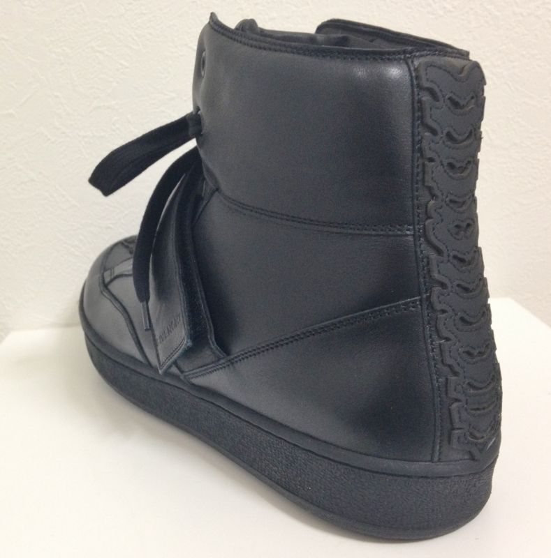 GIVENCHY(ジバンシィ)ブラックレザーベルクロ付きハイカットスニーカー