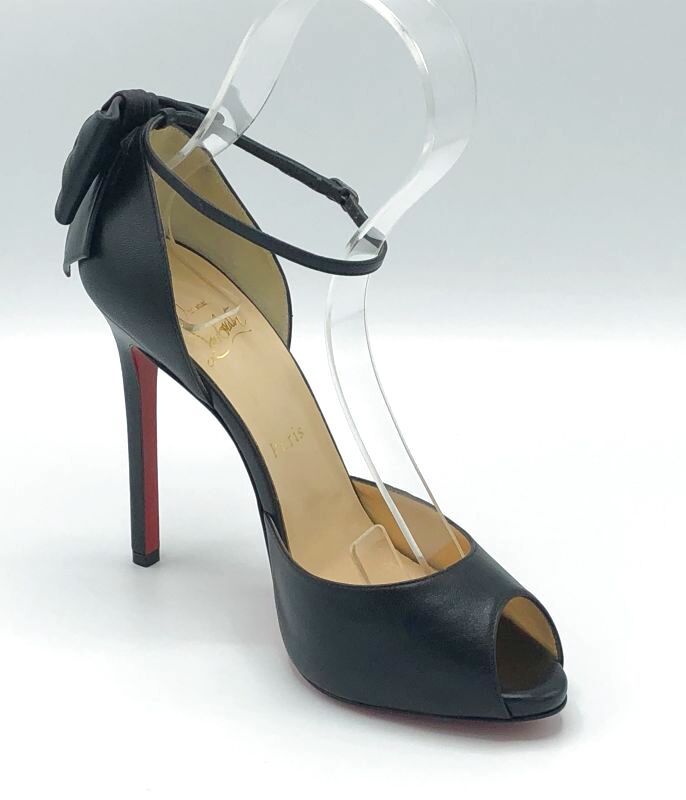 Christian Louboutin(クリスチャンルブタン)ルブタンブラックオープン