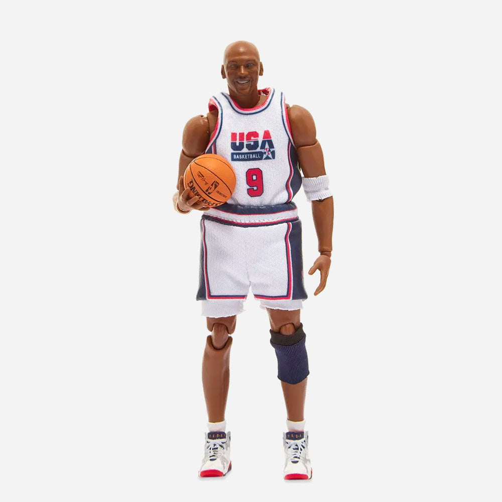 Medicom Toy x NBA X Michael Jordan 1992 Team USA Mafex