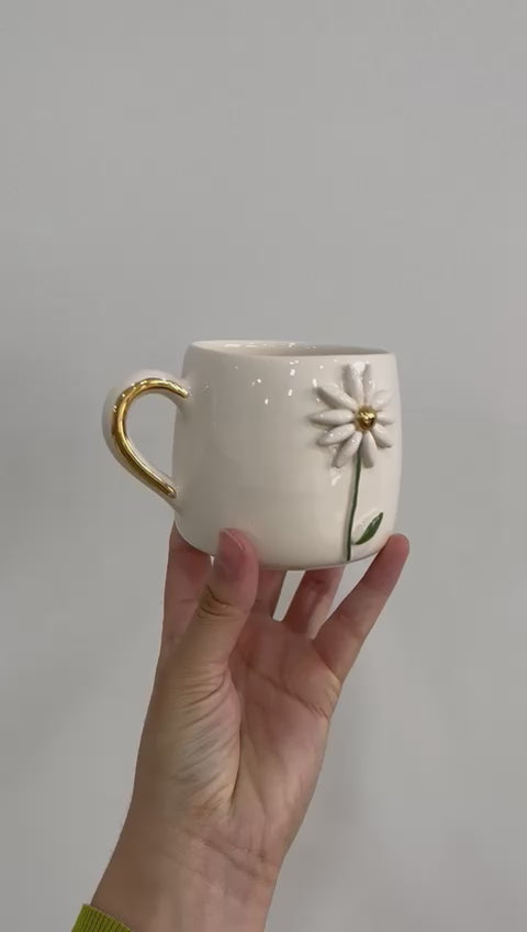 手作り職人デイジーセラミックコーヒーマグ - デイジーギフトに最適