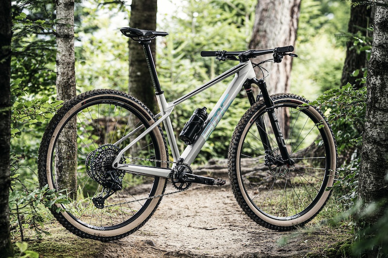 First Look: 2021 BMC Twostroke XC Hardtails - Modern Geo