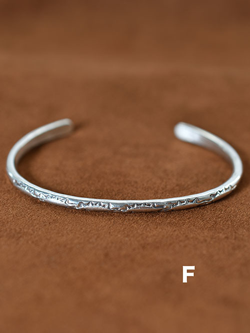 NAVAJO Hand Made Silver Bangle を通販 | ETOFFE