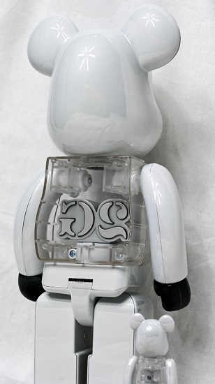 BE@RBRICK 2G WHITE CHROME 100％ & 400％ – ETRENDIPOH(SDNBHD)