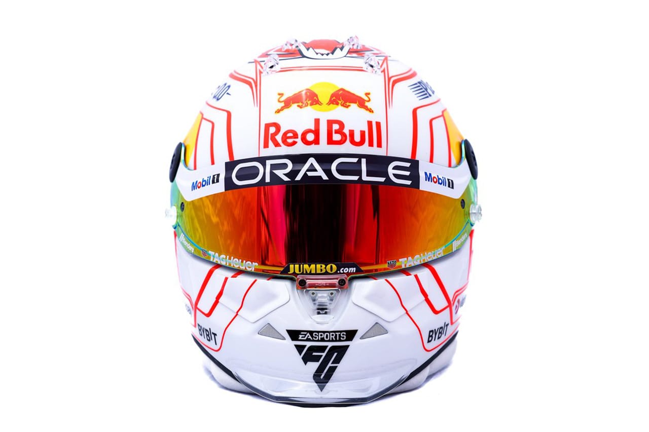 マックス・フェルスタッペン、2023年F1日本GPで“日の丸”ヘルメット