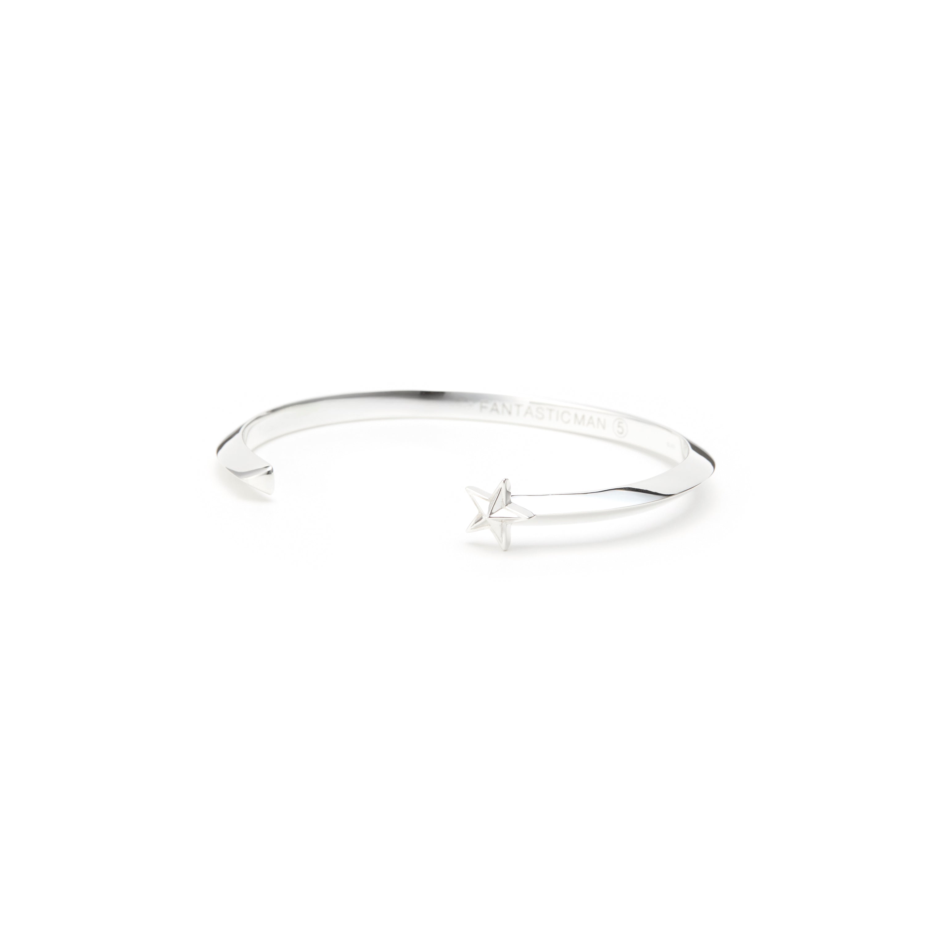 FANTASTIC MAN BANGLE 517
