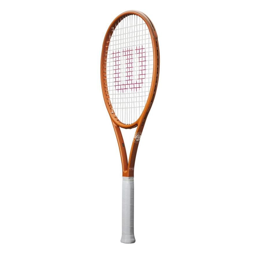 Wilson x Roland-Garros Blade 98 V9 Racquets - Clay | Roland-Garros