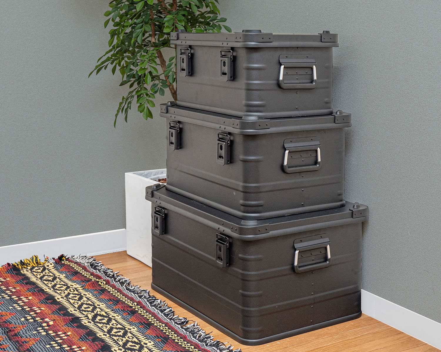 FIELDOOR（フィールドア） | アルミコンテナボックス ブラック S/M/L