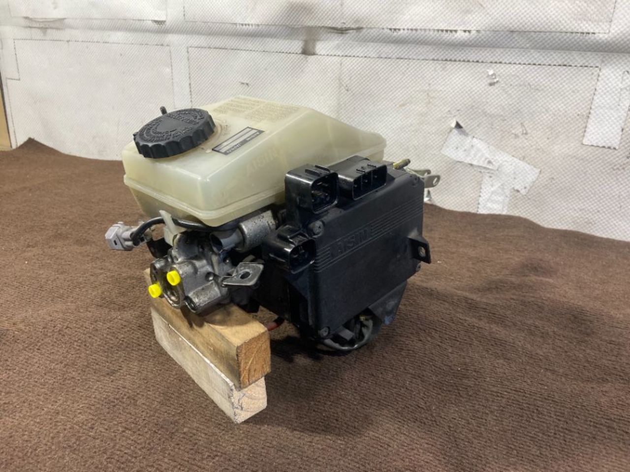 GAPRAS ABSアクチュエーター - ソアラ - 商品詳細 - SP337642_4250