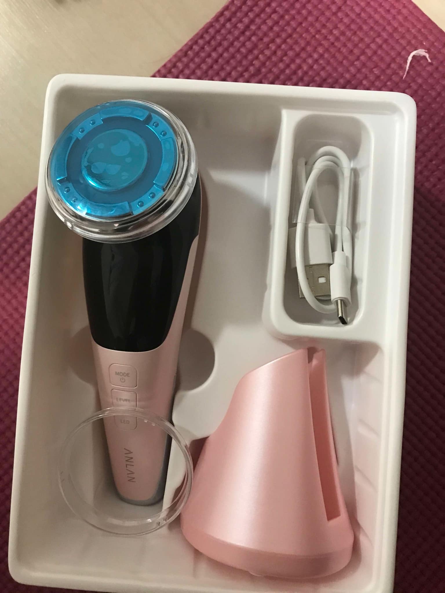 ANLAN / 多機能温冷美顔器 pinkの公式商品情報｜美容・化粧品情報は