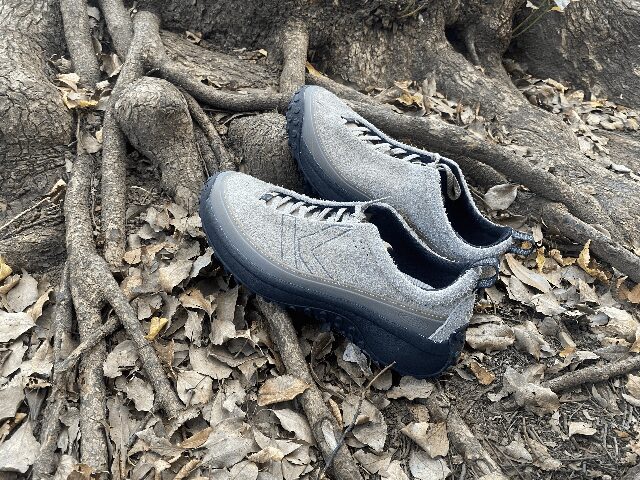 KEEN】KS MINO｜街にも馴染むスニーカータイプの新作モデル【2025年