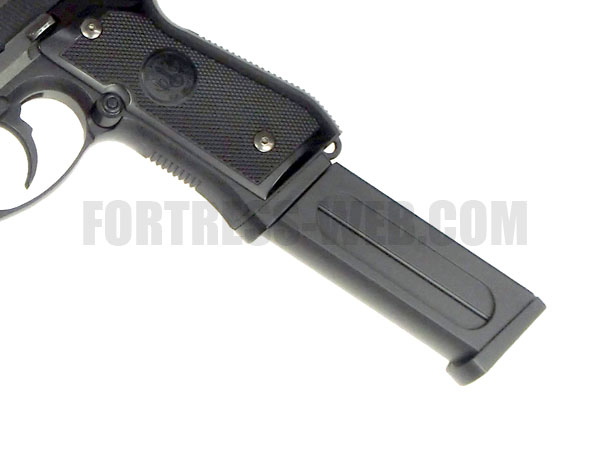 のり M9A1 電動ガン マガジン4本付き のり様専用 M9A1 電動ガン