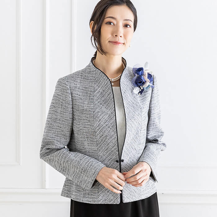 北陸ジャカードの胸当て付きジャケット 9号・ホワイト×ブラック｜東京