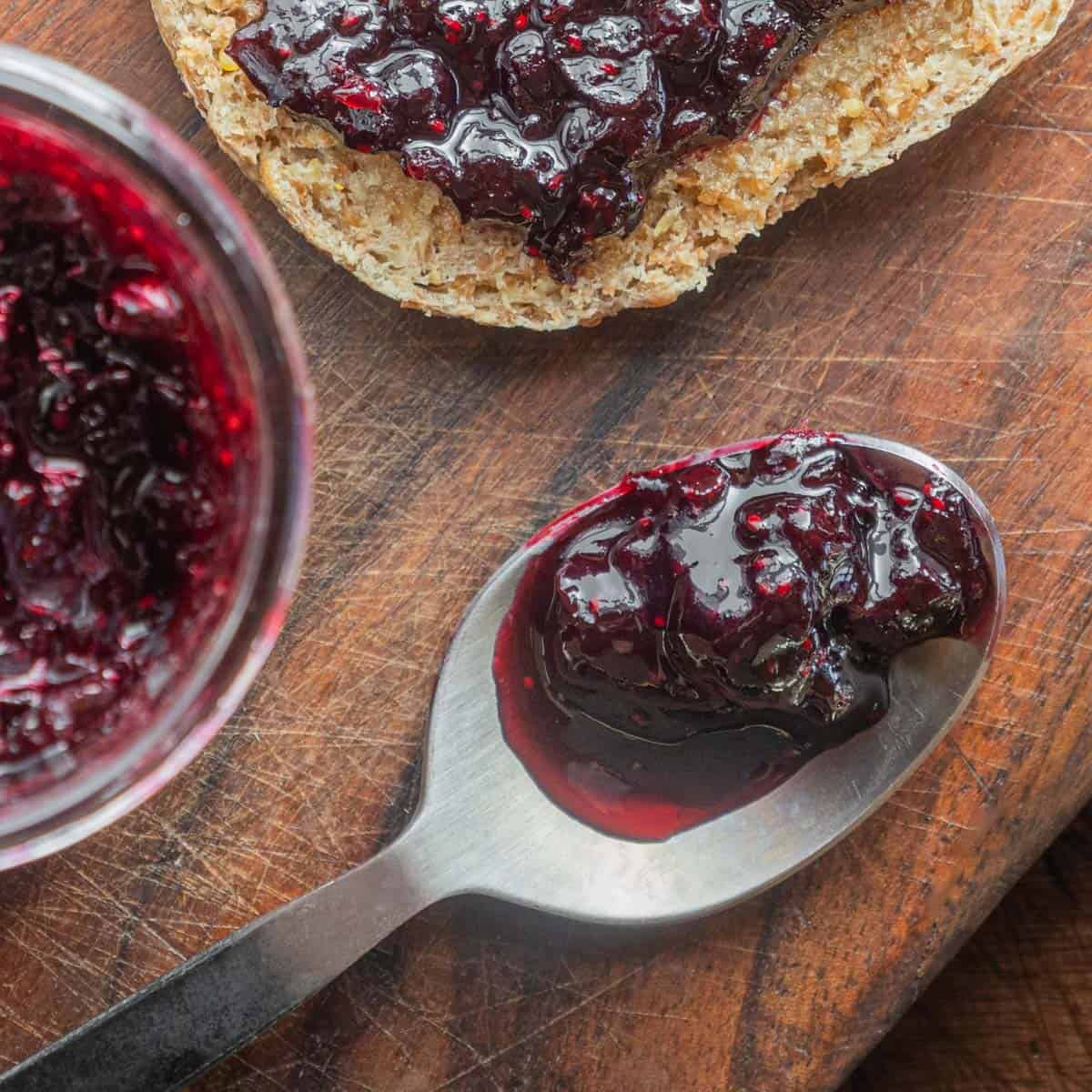 Rich Black Currant Jam Recipe (Low Sugar, No Pectin) - Forager | Chef