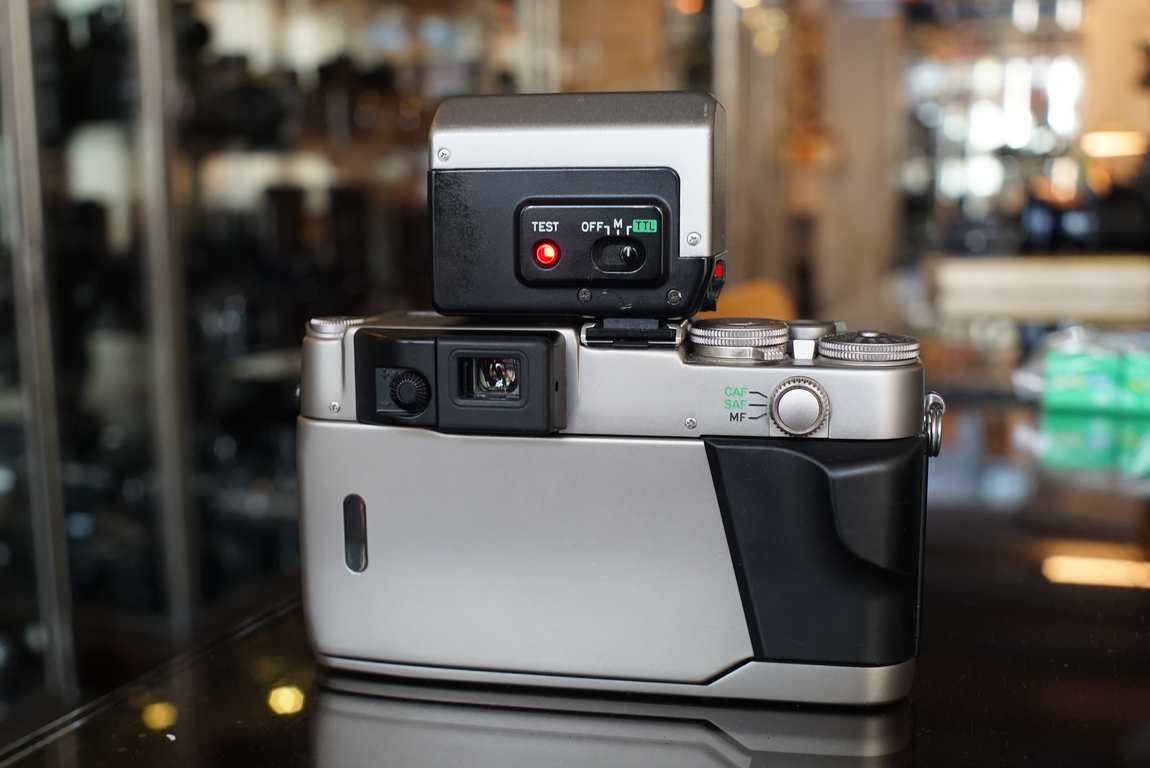 Contax G2 + 45mm F/2 Planar + TLA-200 flash - Fotohandel