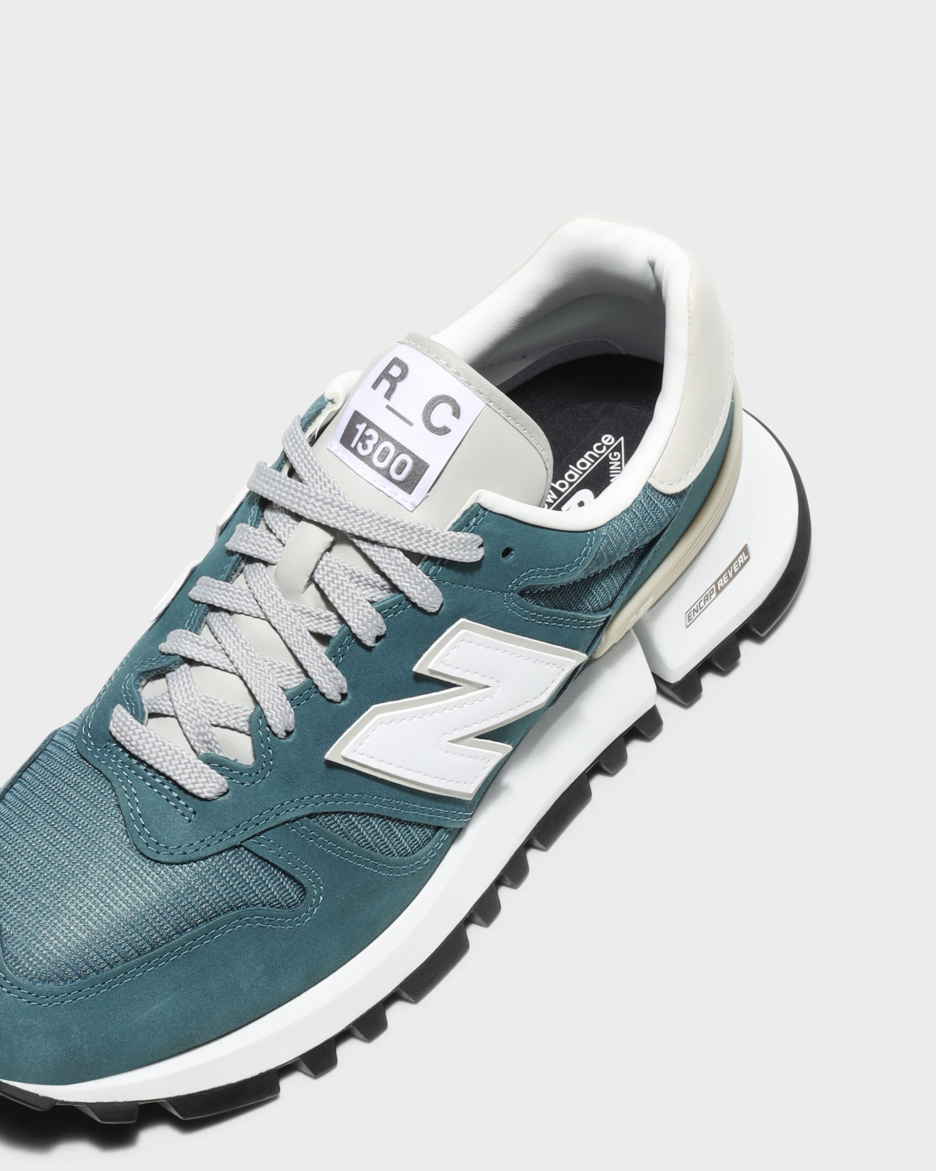 New Balanceから「MS1300」が8月7日(金)登場！ ｜ FLY BASKETBALL