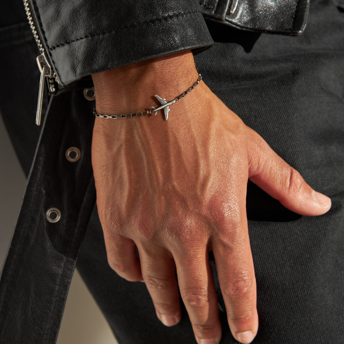 Vx Bracelet - Flevel