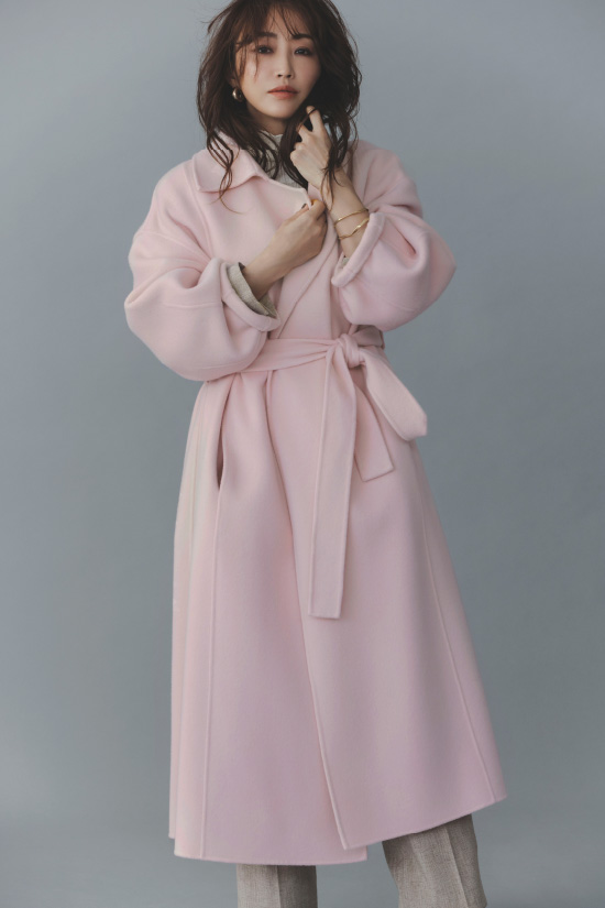 大人の今こそ、“好きな服”」神崎 恵さんのきれいをつくる、冬のワード