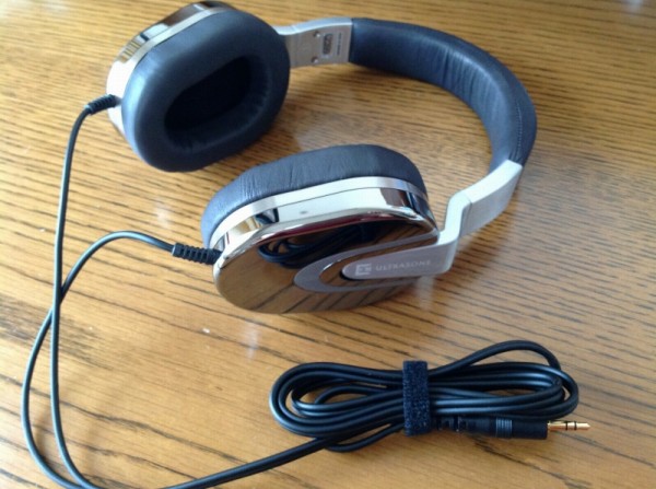 Ultrasoneの超高級ヘッドホン（15万円）「Edition8」レビュー