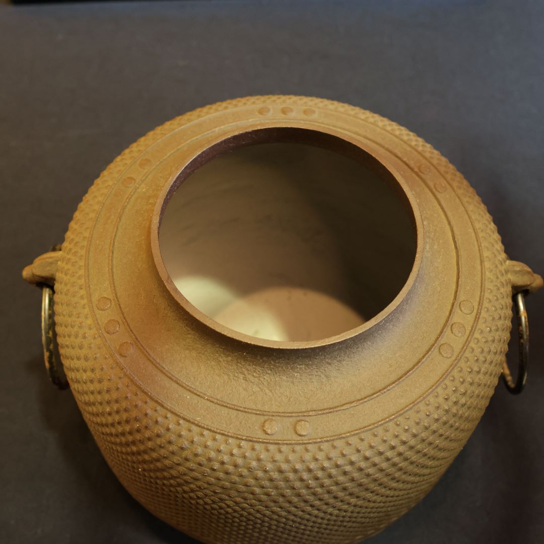 骨董品 大徳寺認定御釜師 佐藤清光作 霰地紋 萬代屋釜 茶道具