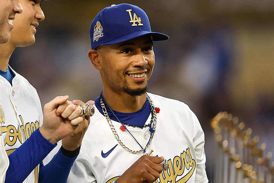 ベッツ感激「断トツ」、大谷は「グッド！」 贈呈式の舞台裏…世界一軍団