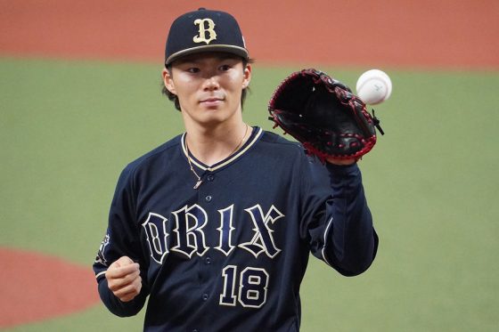 山本由伸が「泣きそうになった記憶」 解説席の能見氏に届ける