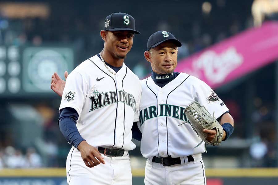 イチロー氏、最大18年646億円超大型契約の