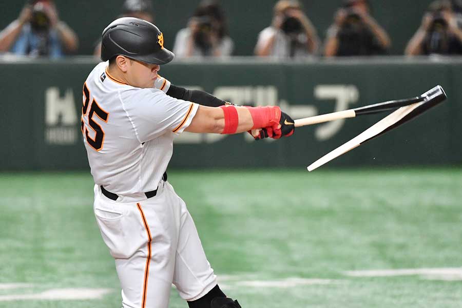 バット真っ二つも